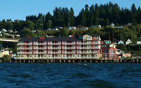 Astoria Cannery Pier Hotel